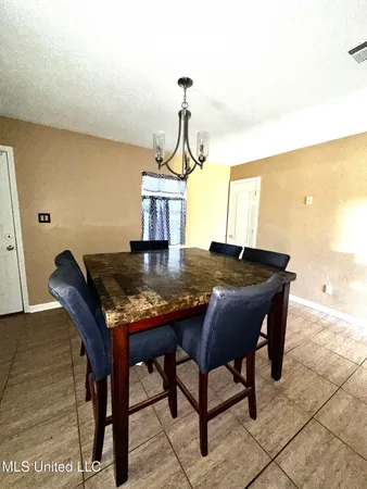 $124,900 | 4813 King James Drive, Pascagoula, MS 39581