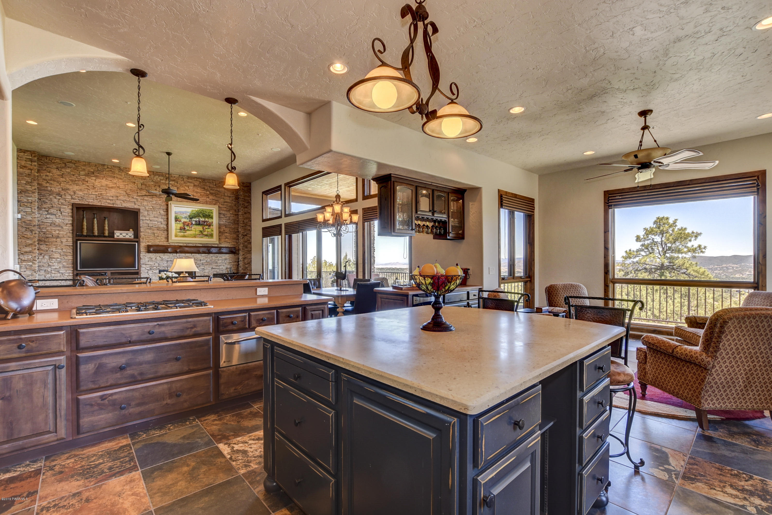 2180 Forest Mountain Road Prescott, AZ 86303 - Photo 17 of 47 Kitchen