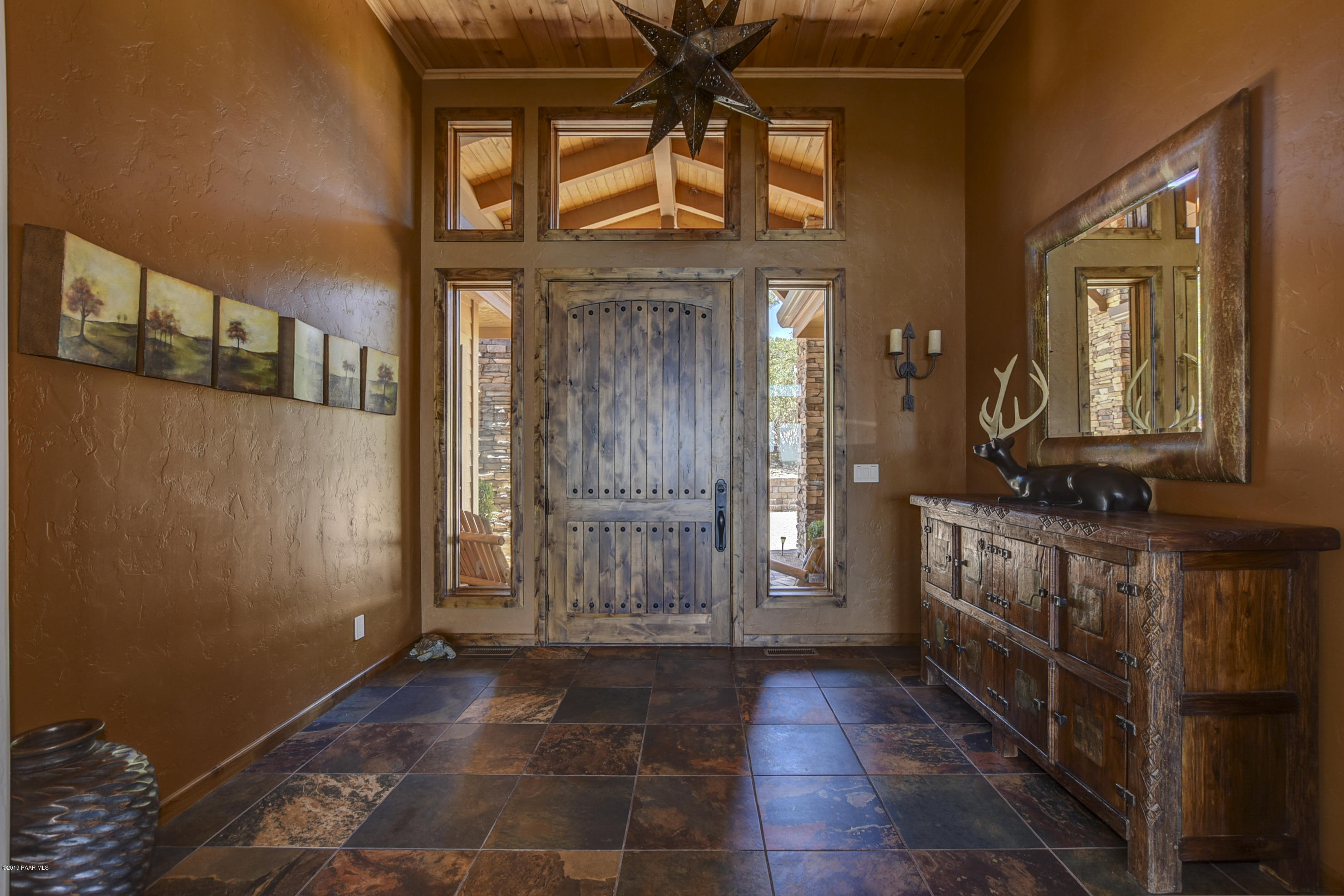 2180 Forest Mountain Road Prescott, AZ 86303 - Photo 5 of 47 Foyer