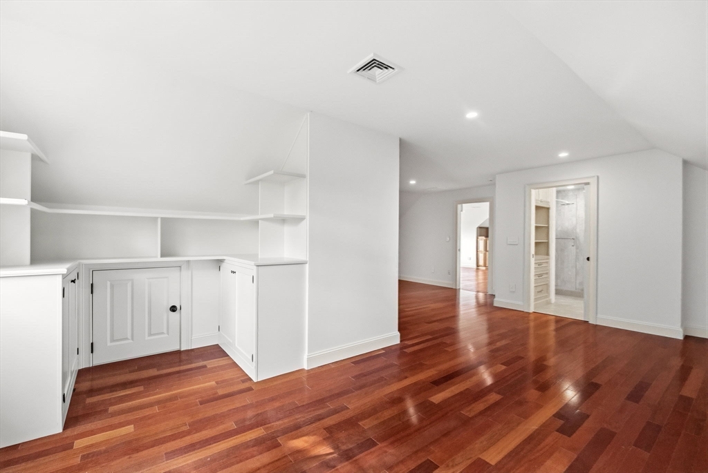 8 Valley Road Wellesley, MA 02481 - Photo 31 of 39