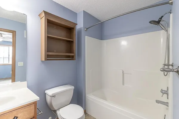 $225,000 | 1504 Praha Street Southeast, New Prague, MN 56071