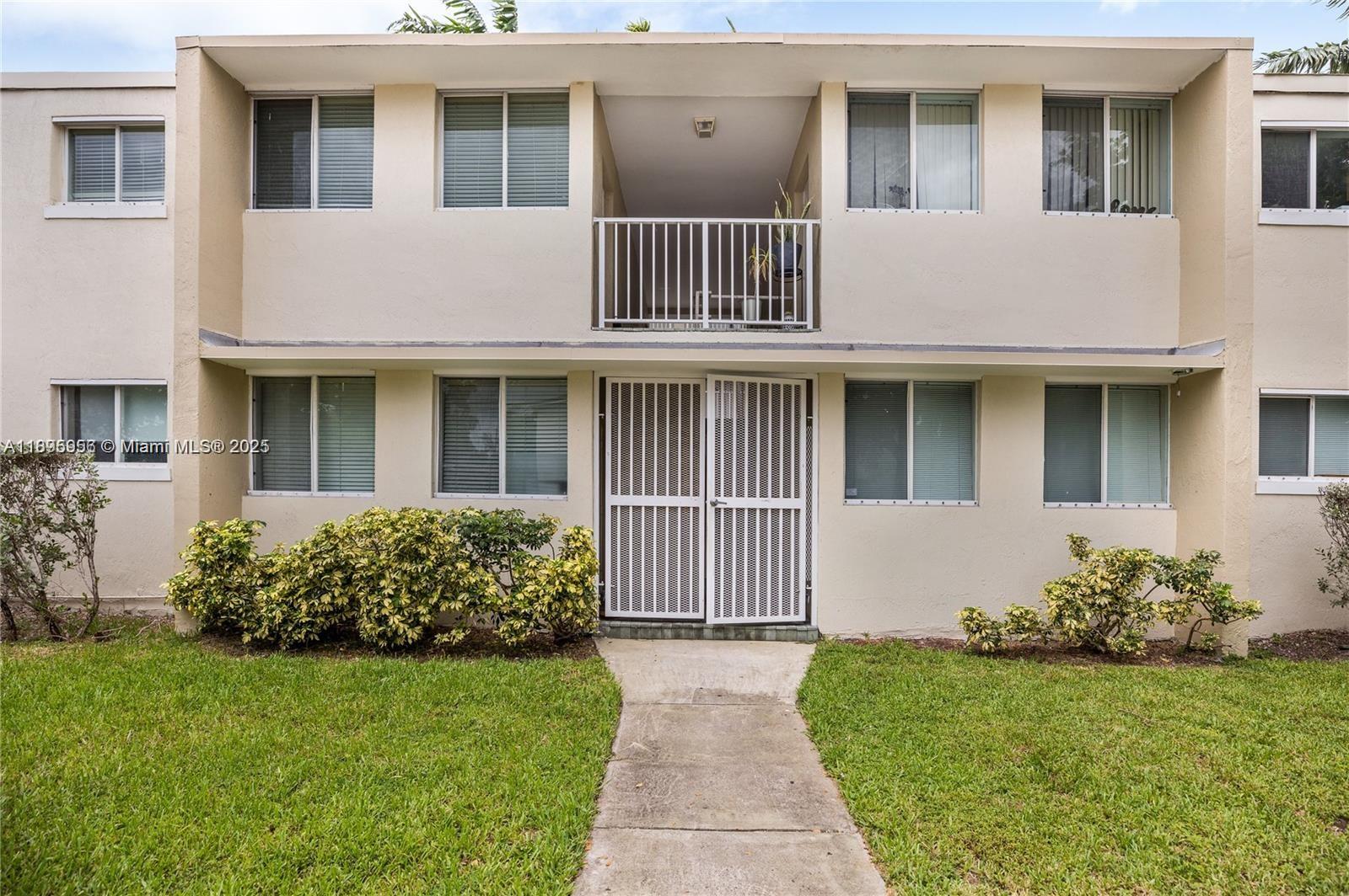 1025 Southwest 7th Avenue, Unit 9 Miami, FL 33129 - Photo 11 of 15