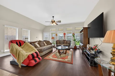 $379,900 | 22211 Slate Oaks Lane, Richmond, TX 77469