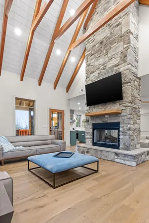 $1,250,000 | 763 Highway 127, Signal Mountain, TN 37377