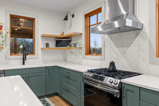 $1,270,000 | 763 Highway 127, Signal Mountain, TN 37377