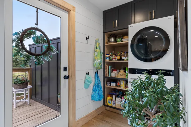 $1,270,000 | 763 Highway 127, Signal Mountain, TN 37377