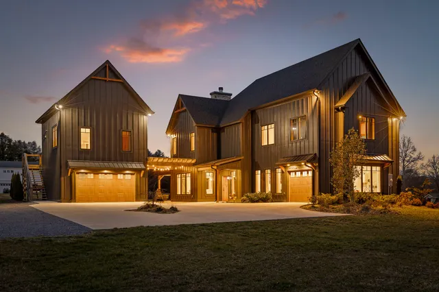 $1,270,000 | 763 Highway 127, Signal Mountain, TN 37377