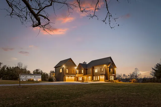 $1,270,000 | 763 Highway 127, Signal Mountain, TN 37377