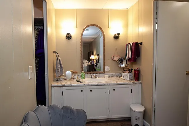 $69,500 | 221 West Herndon Avenue, Unit 27, Fresno, CA 93704