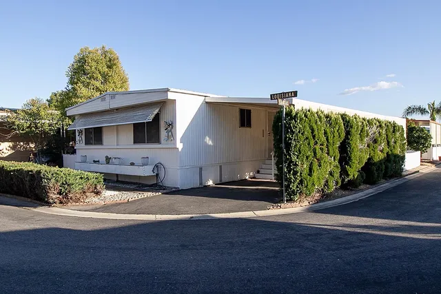 $69,500 | 221 West Herndon Avenue, Unit 27, Fresno, CA 93704