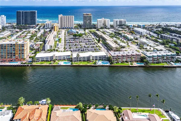 $429,900 | 743 North Riverside Drive, Unit 5C, Pompano Beach, FL 33062