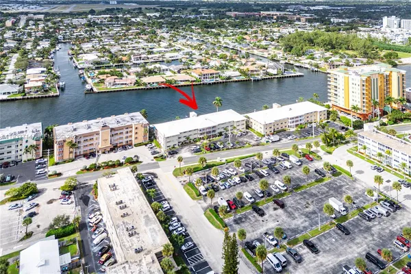 $429,900 | 743 North Riverside Drive, Unit 5C, Pompano Beach, FL 33062