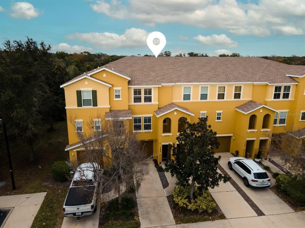 7323 Black Walnut Way, Unit 4202 Lakewood Ranch, FL 34202 - Photo 2 of 23