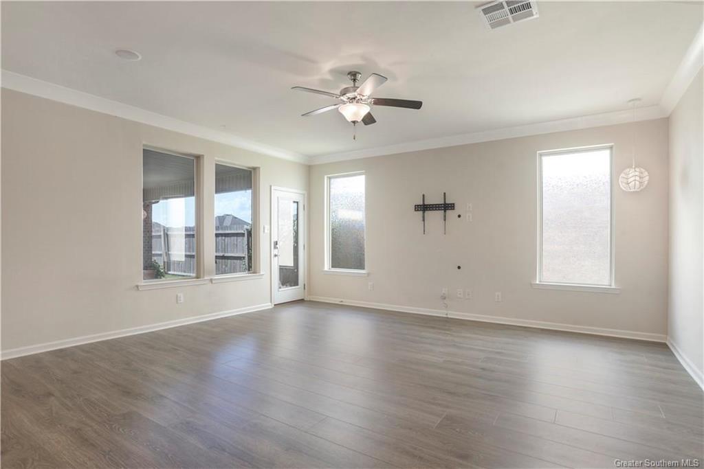 3250 Lake Crest Drive Lake Charles, LA 70607 - Photo 5 of 39