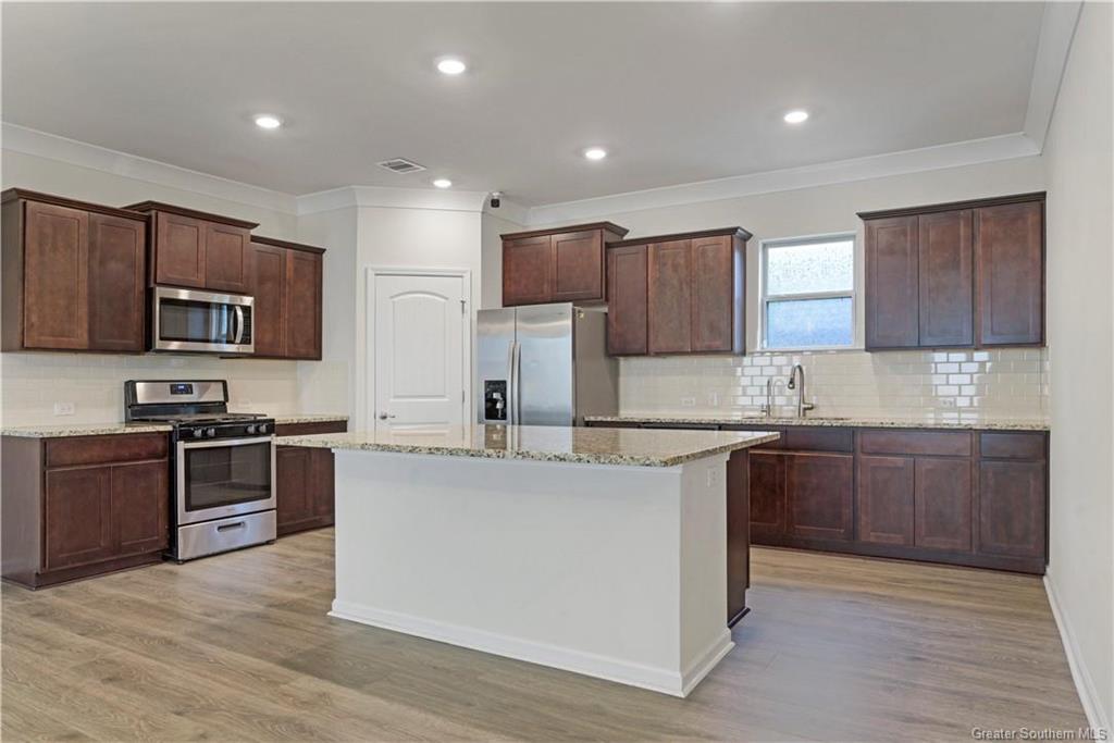 3250 Lake Crest Drive Lake Charles, LA 70607 - Photo 7 of 39