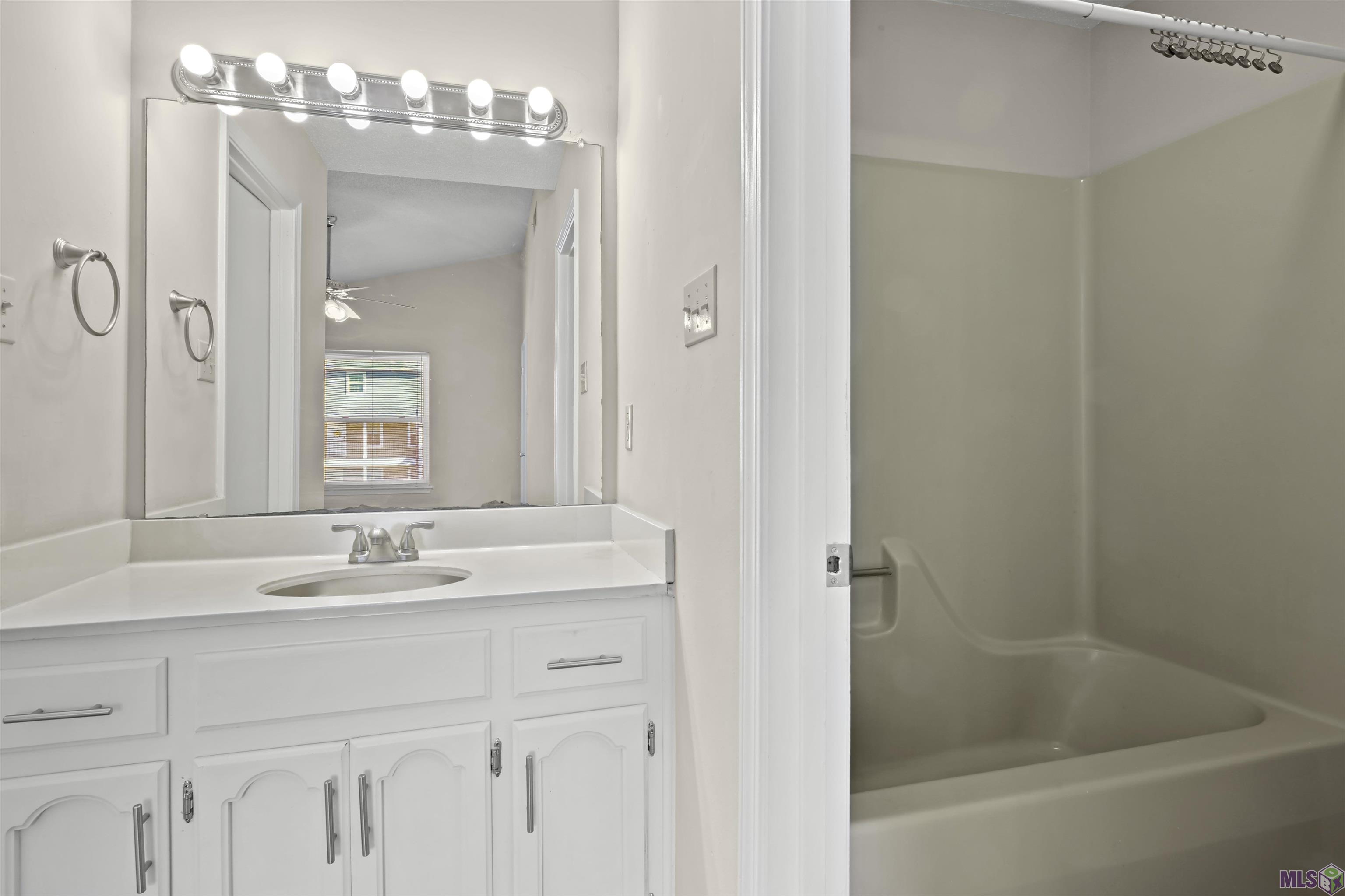 141 East Boyd Drive, Unit 201 Baton Rouge, LA 70808 - Photo 7 of 9