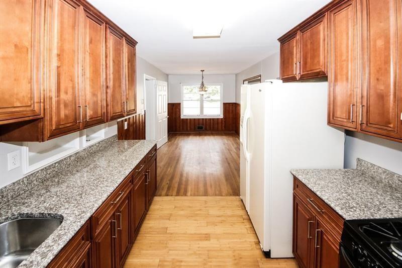 5075 Winters Chapel Road Atlanta, GA 30360 - Photo 5 of 53