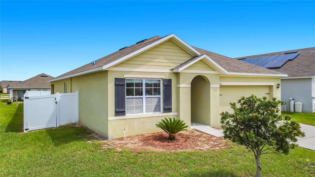 193 Grove Branch Road Winter Haven, FL 33880 - Photo 2 of 62