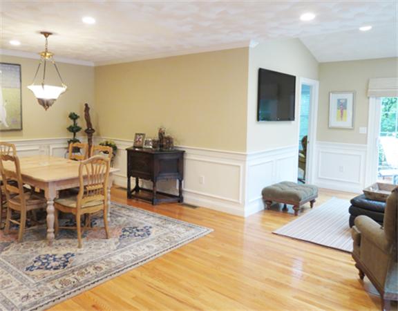 125 Booth Street Needham, MA 02494 - Photo 3 of 13 Gallery Image 3
