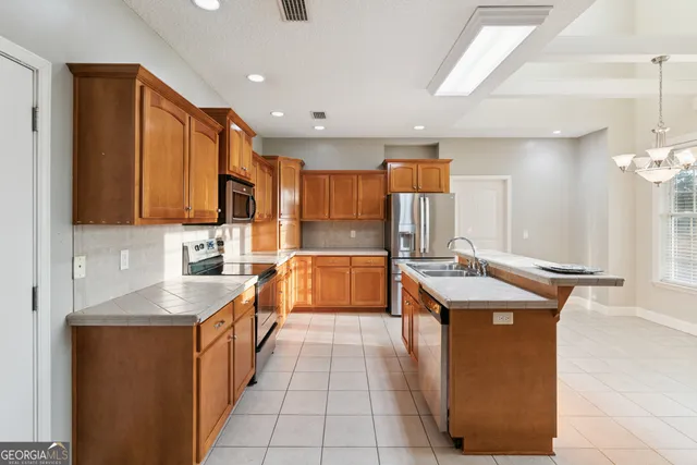 $449,500 | 475 Mattox Road, Folkston, GA 31537