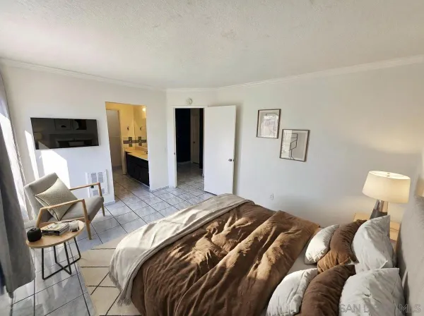 $2,050 | 4056 Van Dyke Avenue, Unit 4, San Diego, CA 92105