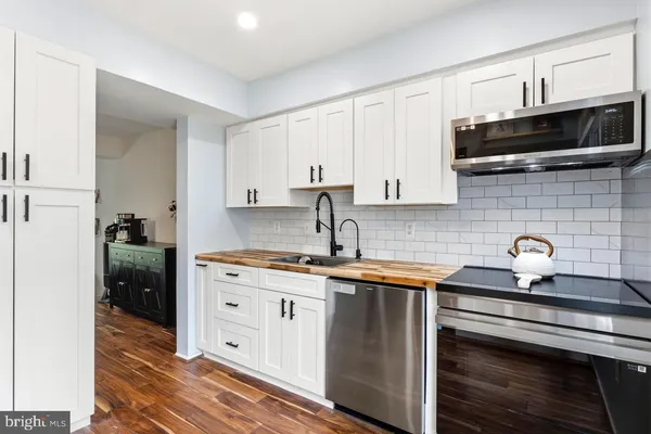 $400,000 | 453 Knottwood Court, Arnold, MD 21012