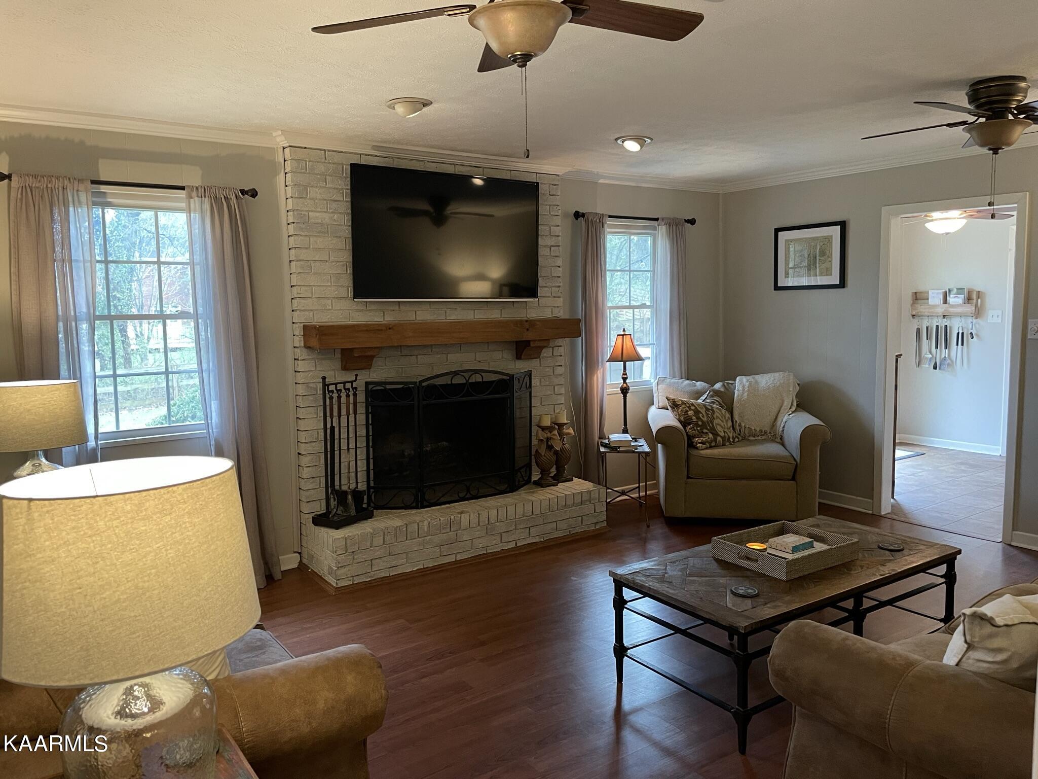 1638 Colonade Road Knoxville, TN 37922 - Photo 4 of 12 IMG_2823