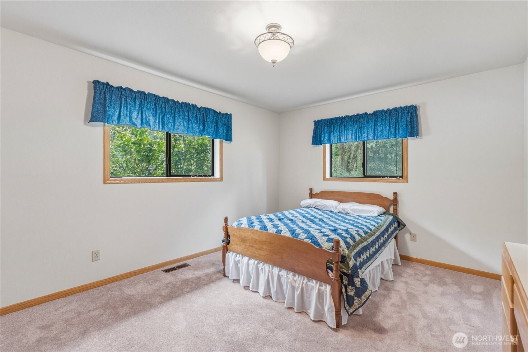 299 Cedar Lane Longview, WA 98632 - Photo 24 of 40