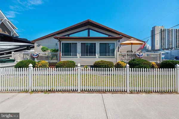 $559,900 | 200 Arctic Avenue, Ocean City, MD 21842