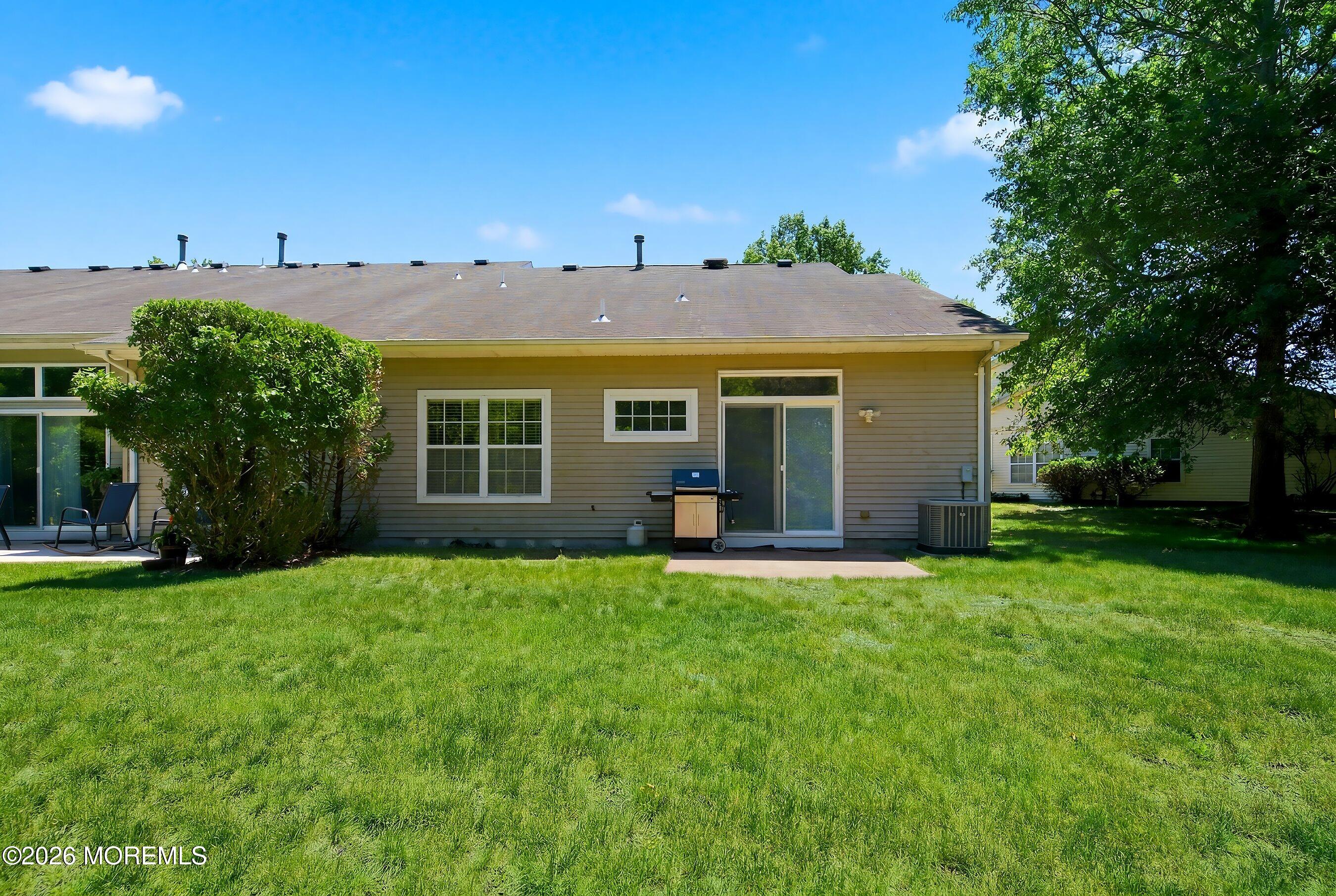 88 Riva Boulevard Brick, NJ 08723 - Photo 22 of 28 25-Rear