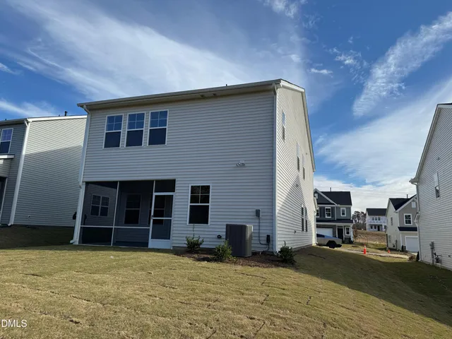 $2,199 | 1021 Red Finch Way, Fuquay-Varina, NC 27526