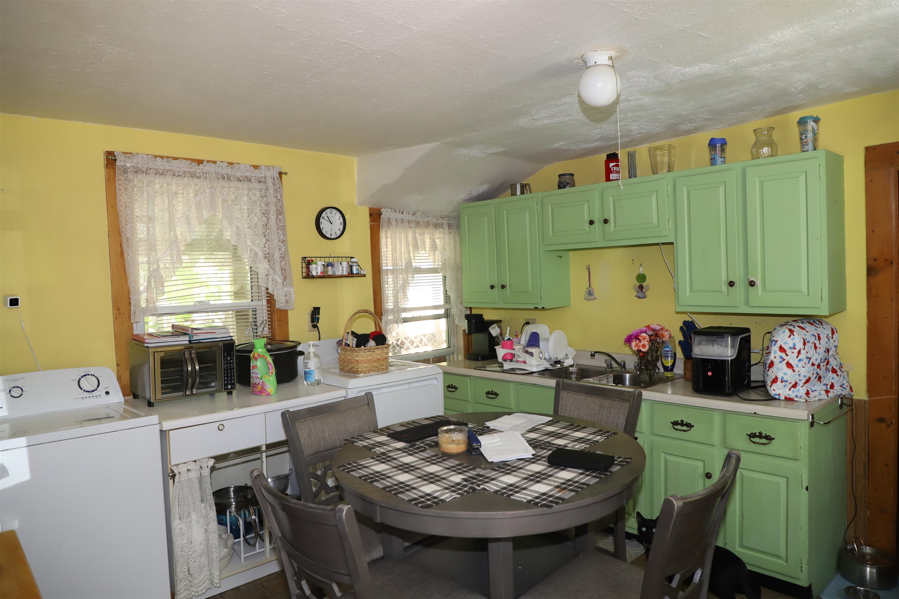 110 Valley Street Springfield, VT 05156 - Photo 8 of 49