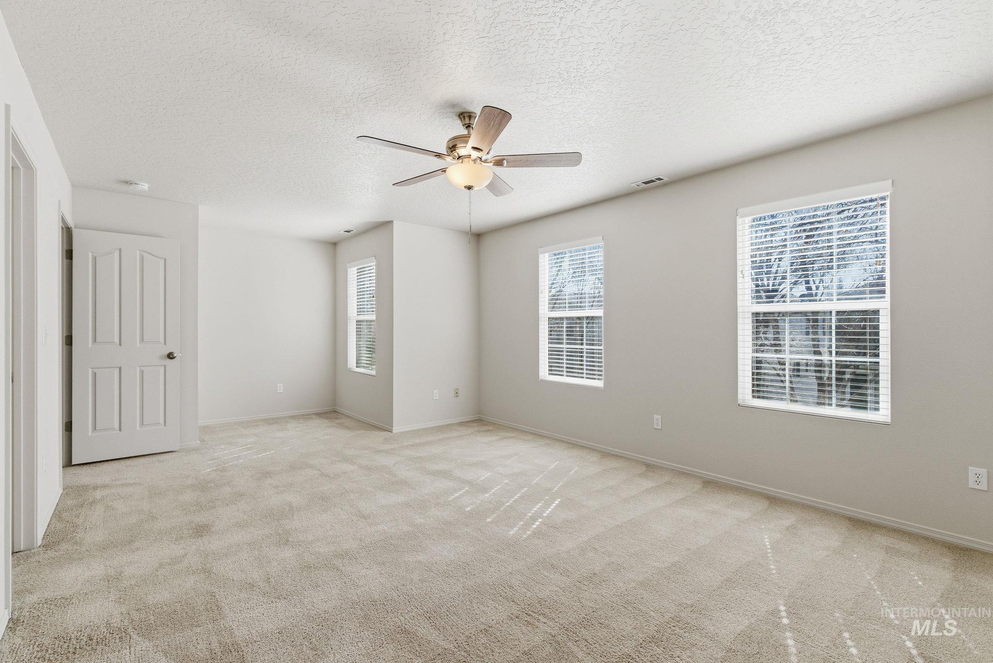 6613 South Covewood Way Boise, ID 83709 - Photo 16 of 29