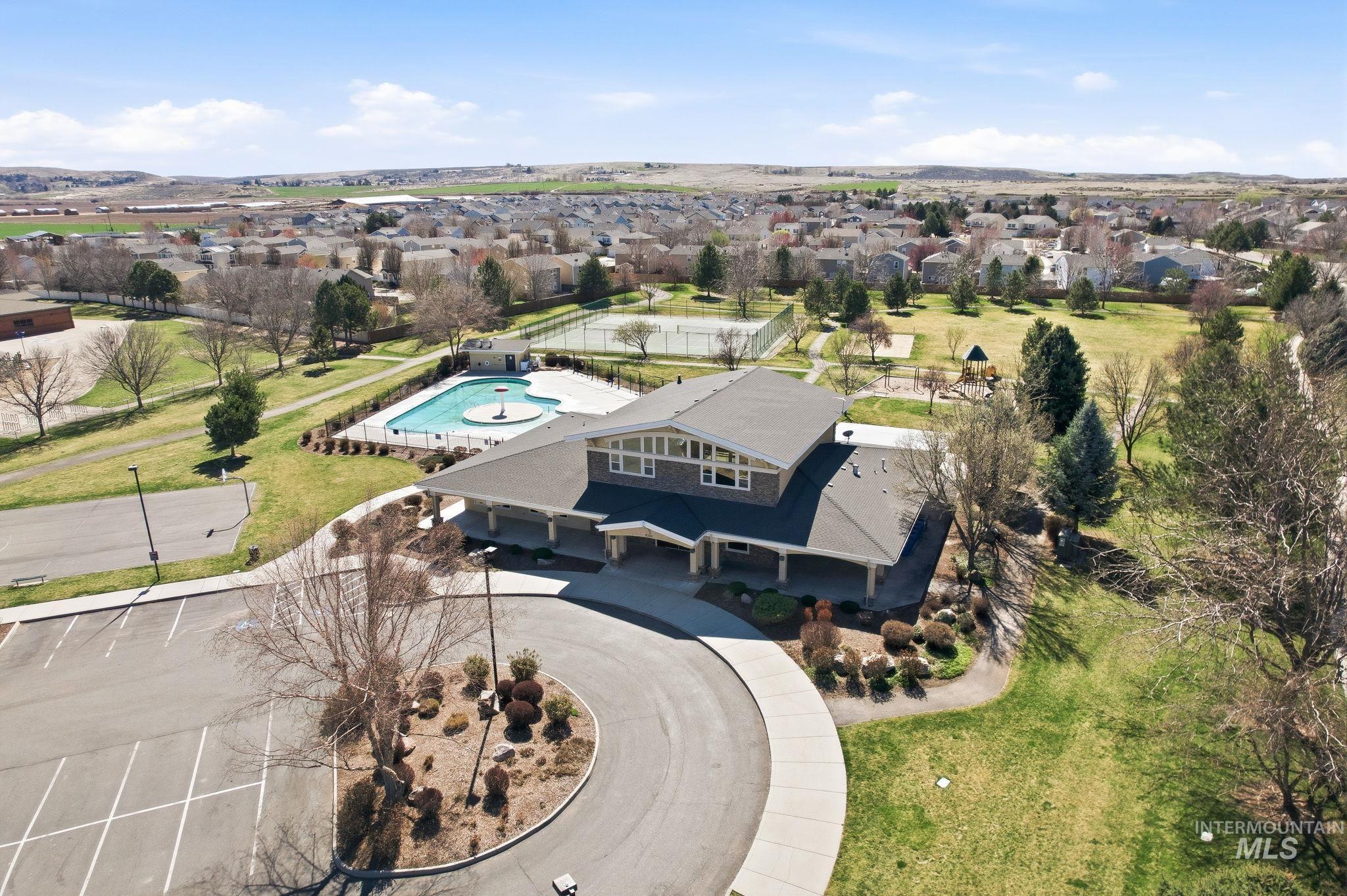 6613 South Covewood Way Boise, ID 83709 - Photo 5 of 29