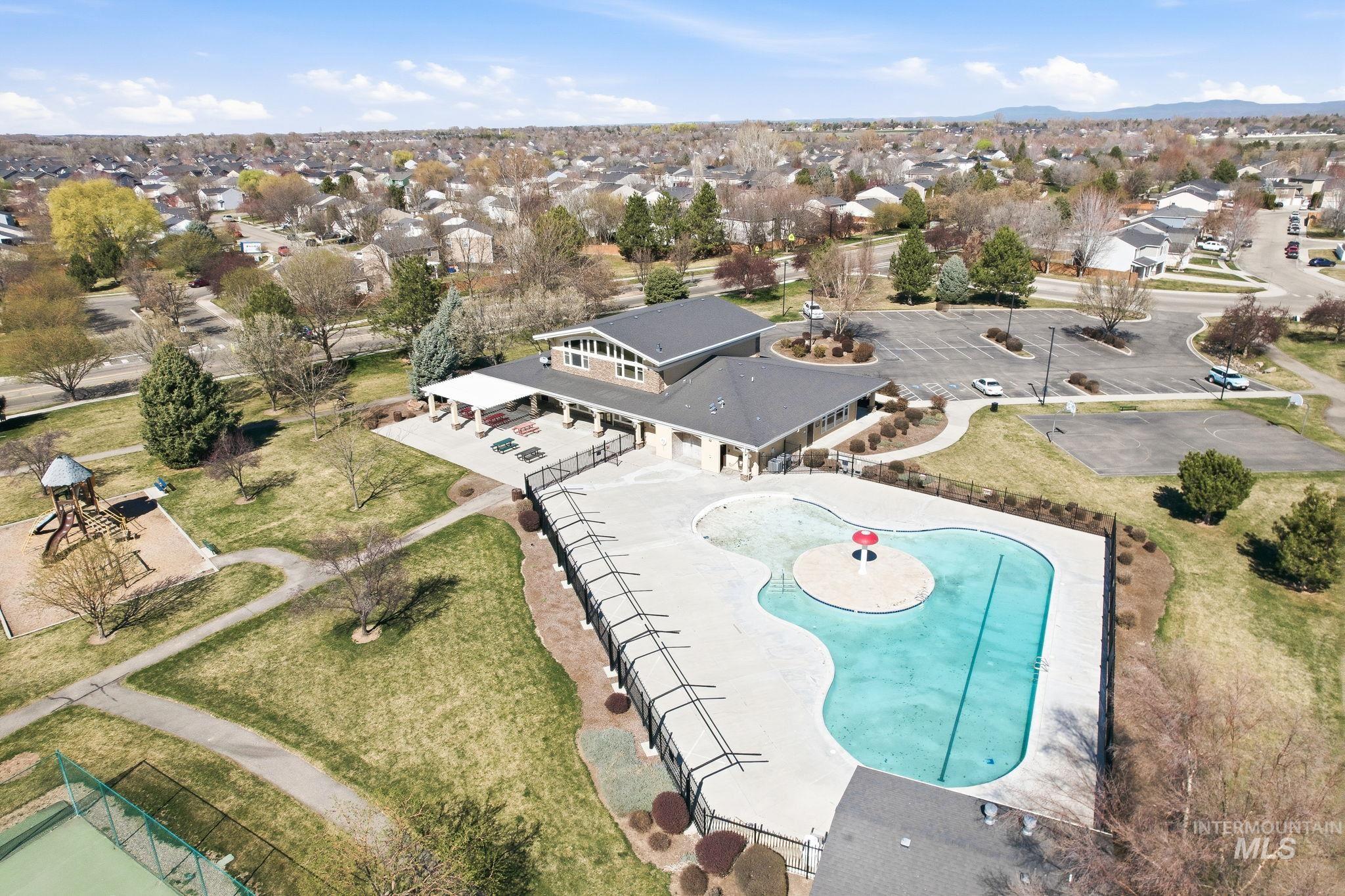 6613 South Covewood Way Boise, ID 83709 - Photo 7 of 29