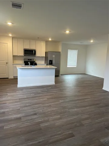 $2,300 | 18265 Descartes Street, New Caney, TX 77357