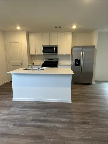 $2,300 | 18265 Descartes Street, New Caney, TX 77357