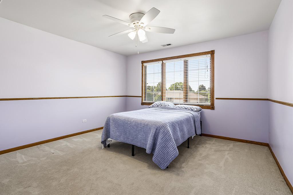 705 Ridgefield Road New Lenox, IL 60451 - Photo 22 of 35