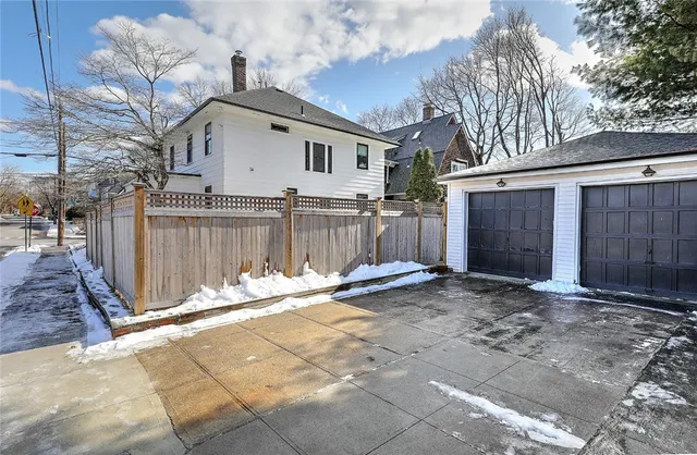 $6,500 | 310 Elmgrove Avenue, Providence, RI 02906