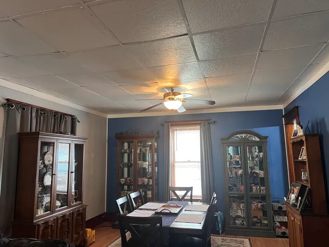 $189,900 | 132 West Franklin Street, Paxton, IL 60957