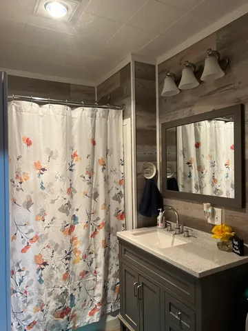 $189,900 | 132 West Franklin Street, Paxton, IL 60957