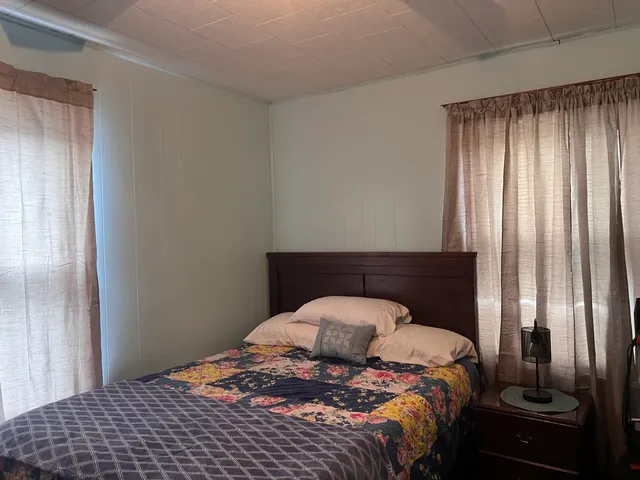 $189,900 | 132 West Franklin Street, Paxton, IL 60957