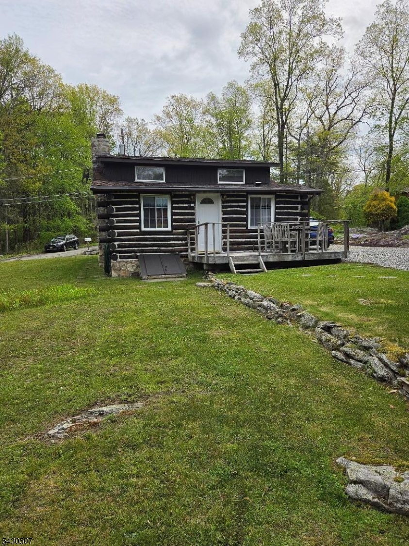103 Cherry Ridge Road West Milford, NJ 07421 - Photo 11 of 45