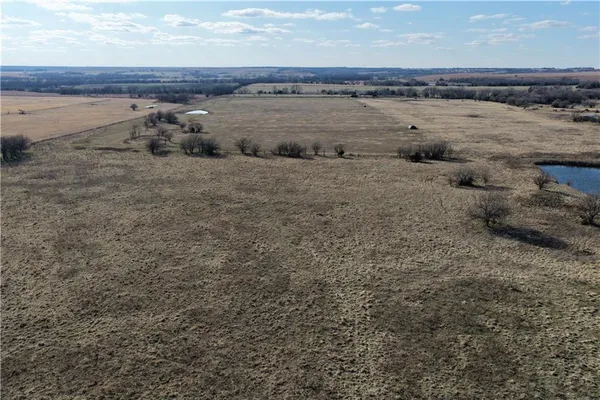 $160,000 | 25 Road Longton Ks 67352, Longton, KS 67352