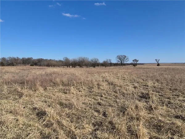 $160,000 | 25 Road Longton Ks 67352, Longton, KS 67352