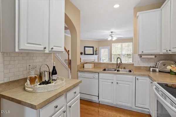 $300,000 | 5229 Moonview Court, Raleigh, NC 27606