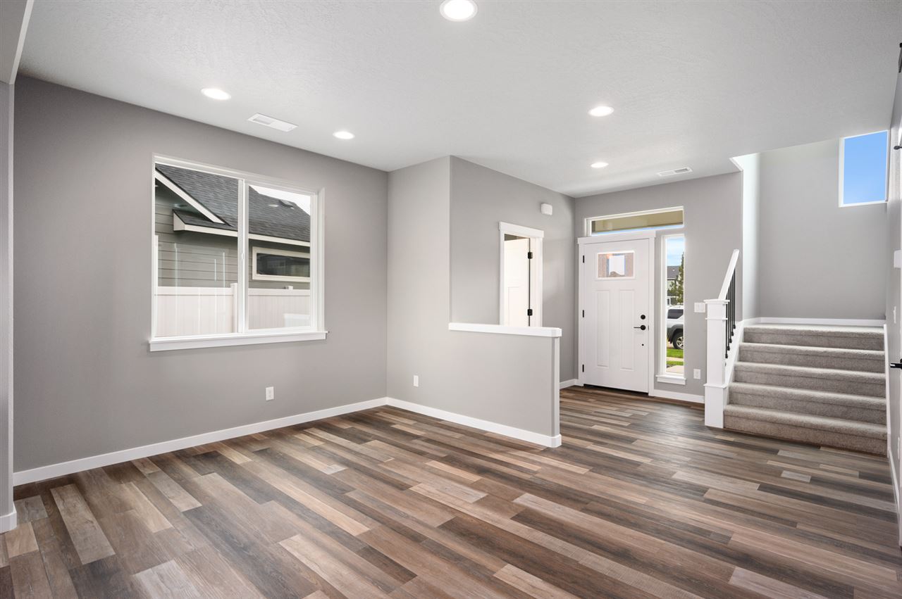 1722 Ridgetop Drive Greenacres, WA 99016 - Photo 4 of 20 Gallery Image 4