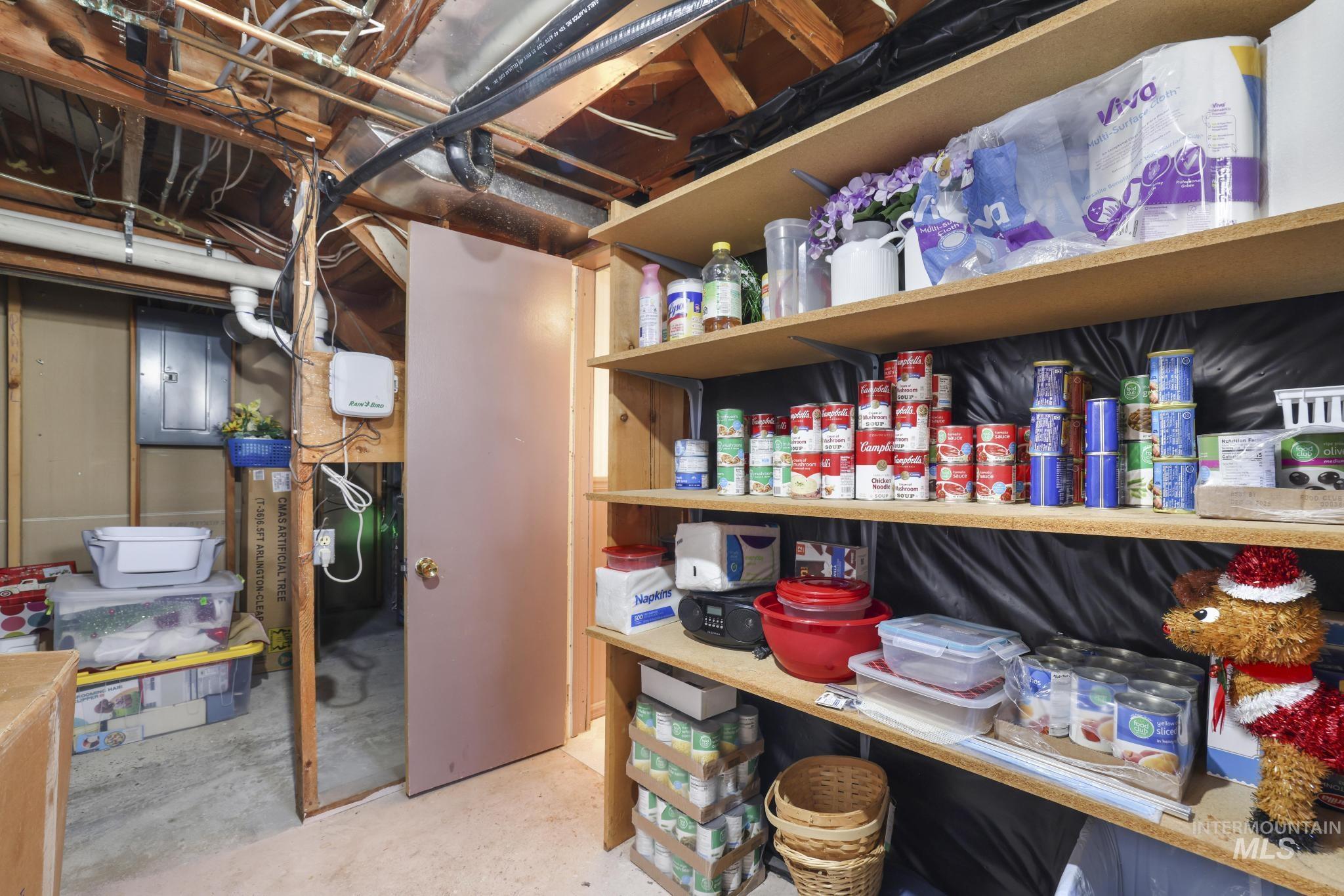 738 3rd Avenue East Gooding, ID 83330 - Photo 25 of 43