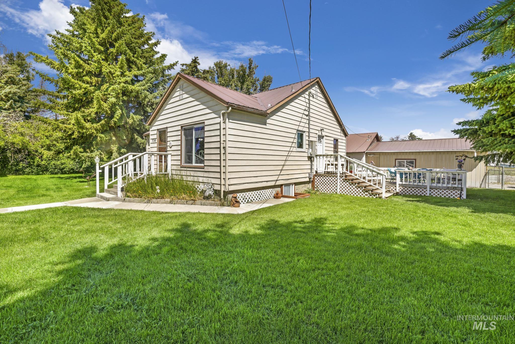 738 3rd Avenue East Gooding, ID 83330 - Photo 30 of 43