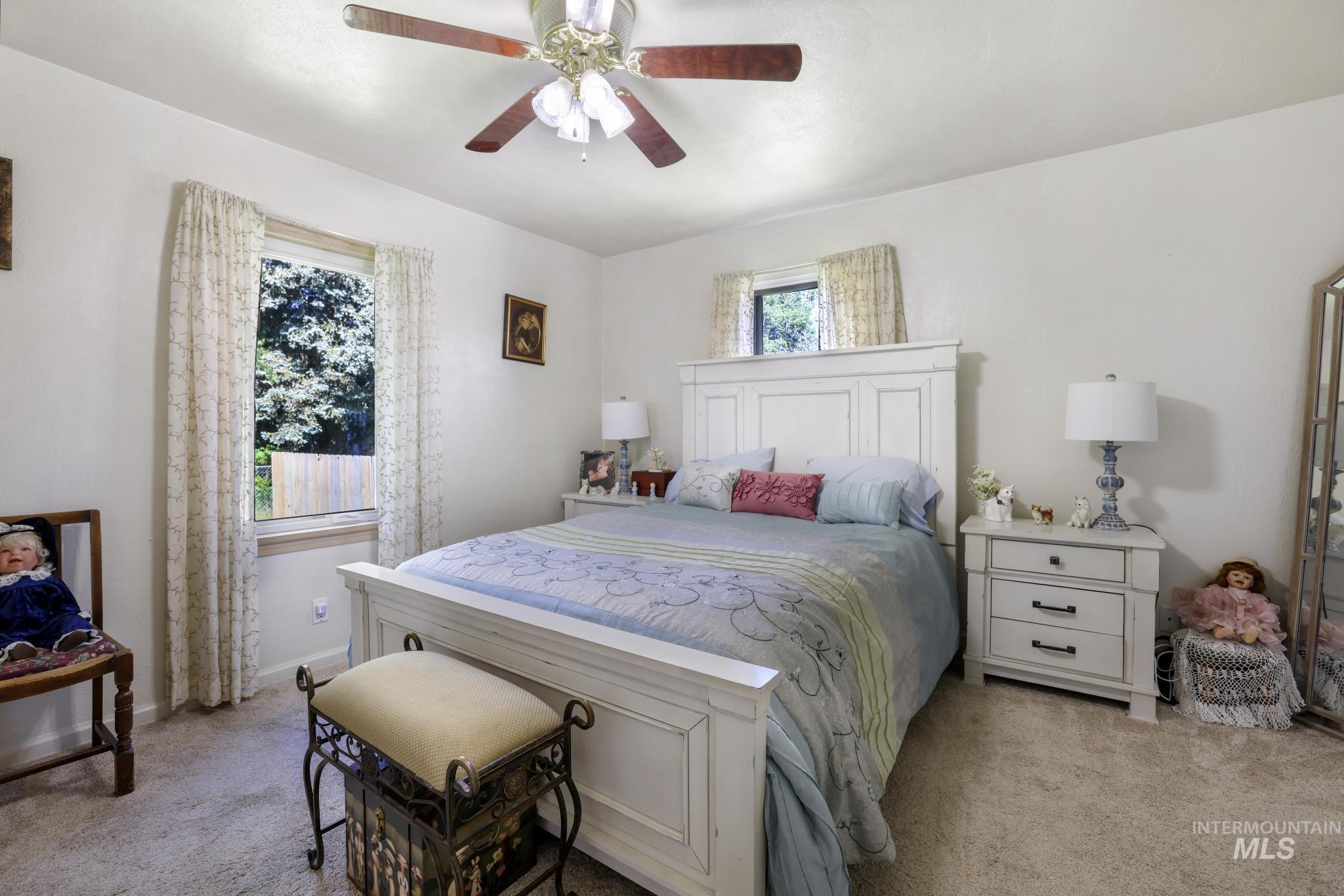 738 3rd Avenue East Gooding, ID 83330 - Photo 3 of 43